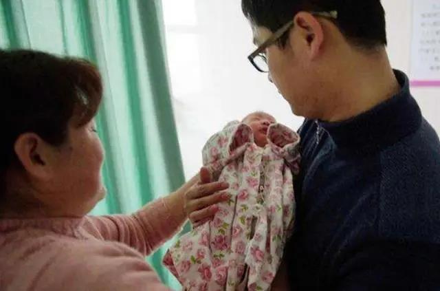 “我不是你的亲生父亲,但我永远爱你” 苏州男子含泪接受鉴定结果